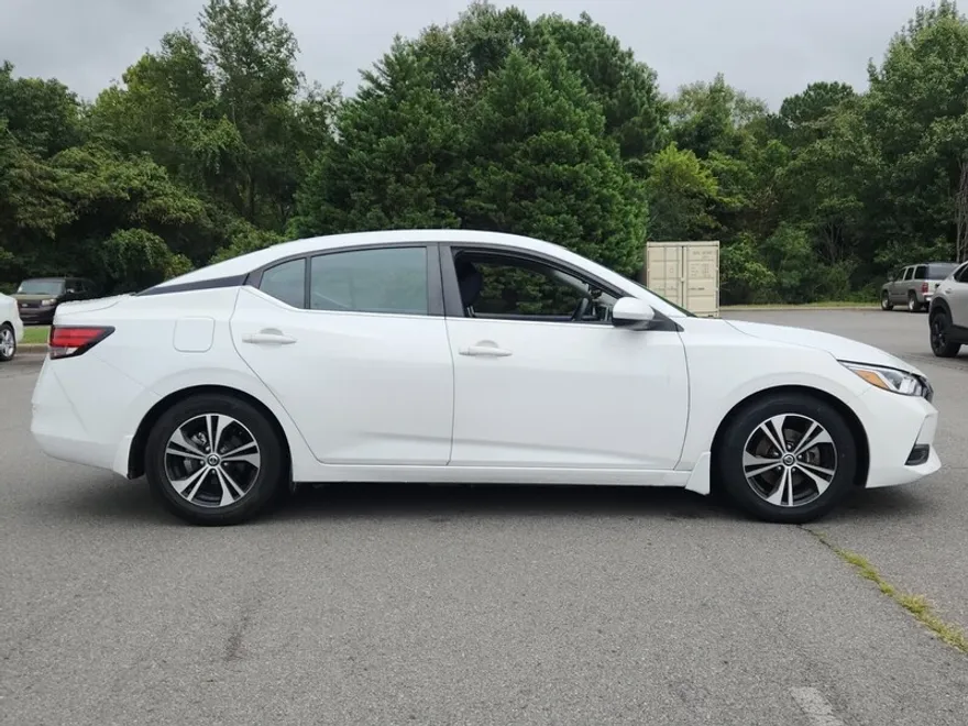 2021 Nissan Sentra SV photo 1