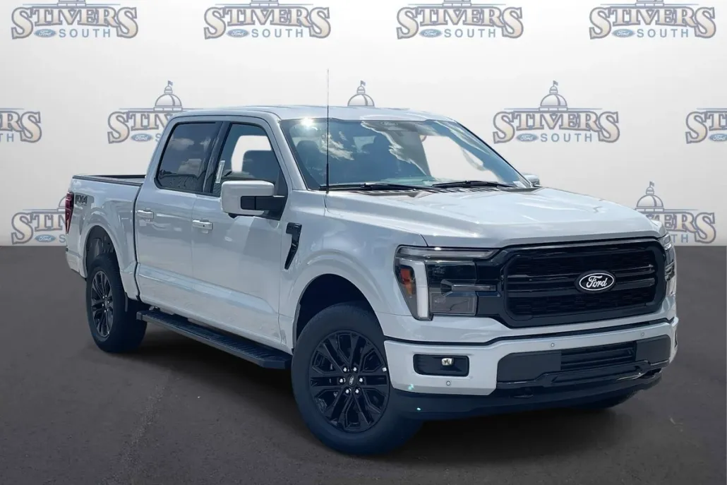 2025 Ford F-150 Lariat photo 1