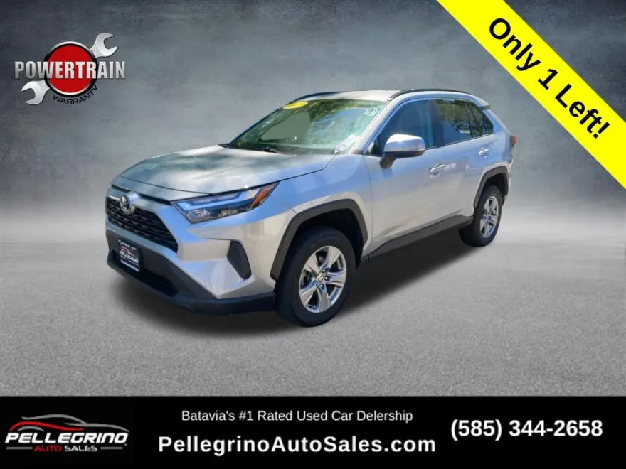 2022 Toyota RAV4 XLE photo 1