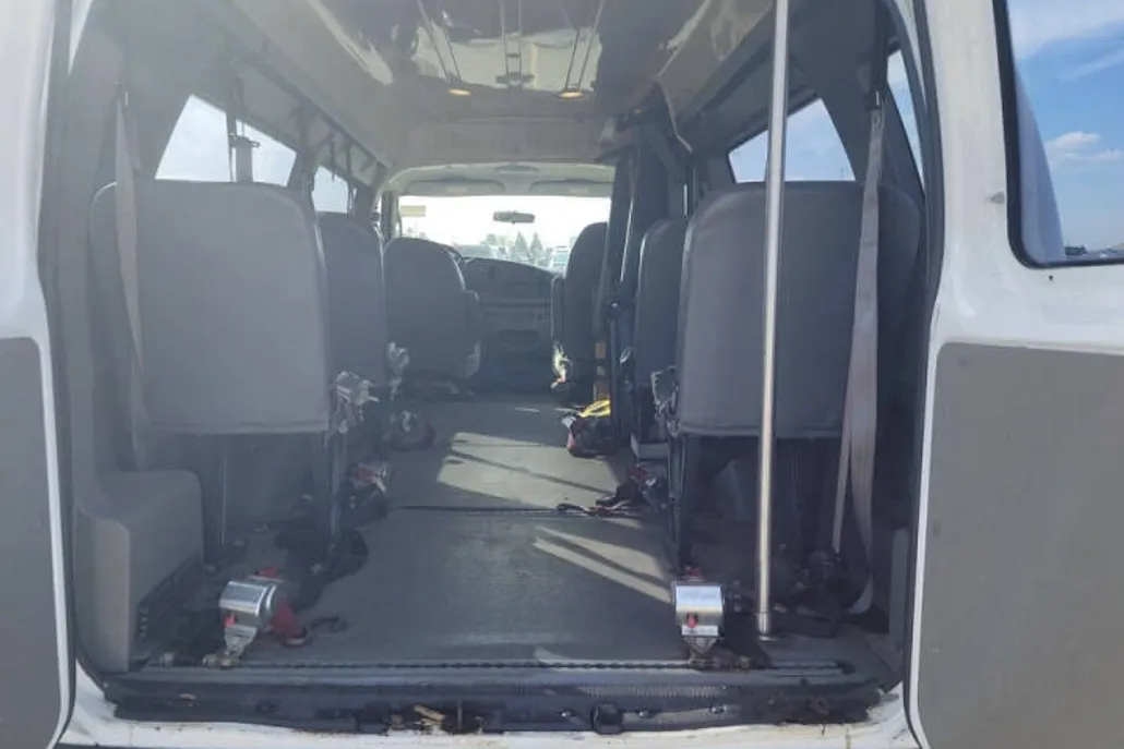 2006 Ford E-250 photo 1
