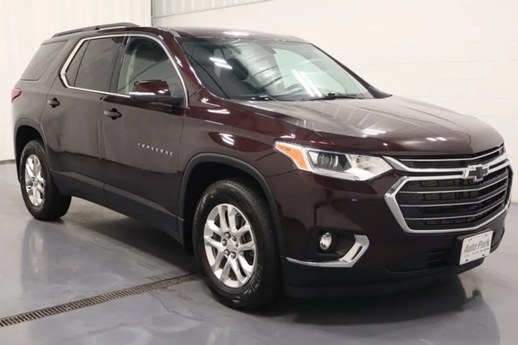 2021 Chevrolet Traverse Cloth 1LT photo 1