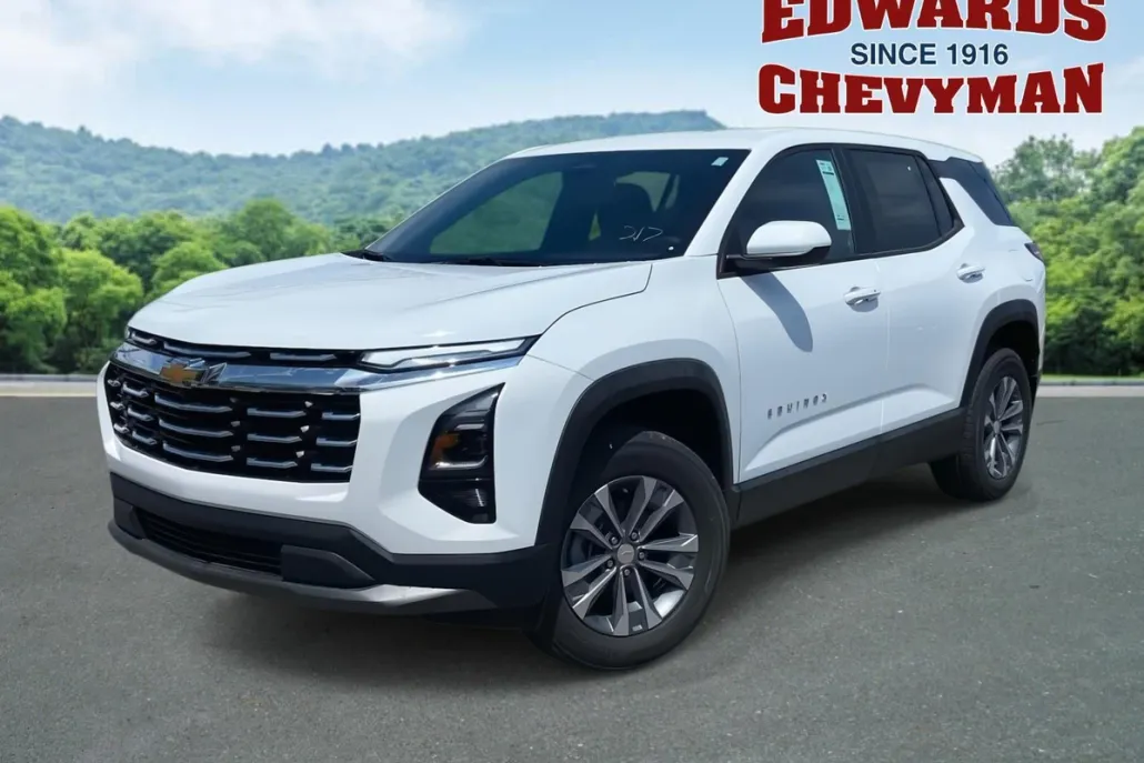 2026 Chevrolet Equinox LT photo 1