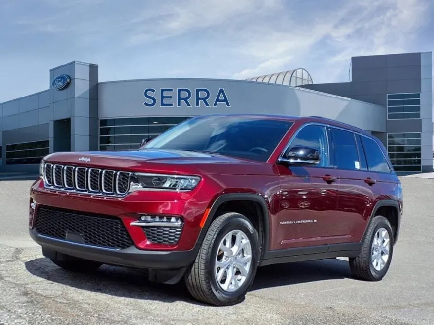 2023 Jeep Grand Cherokee Limited photo 1