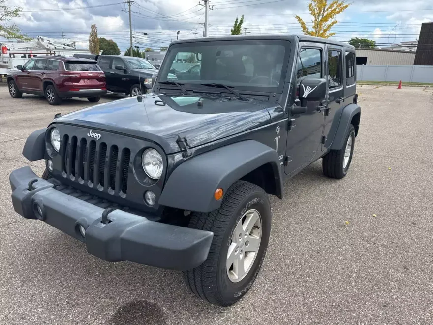 2017 Jeep Wrangler Unlimited Sport photo 1