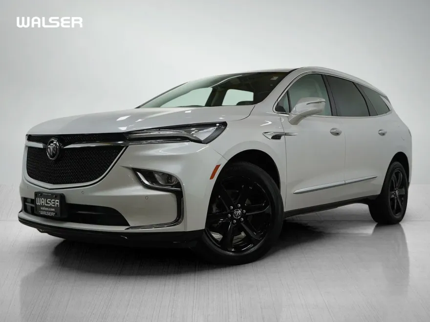 2023 Buick Enclave Essence photo 1