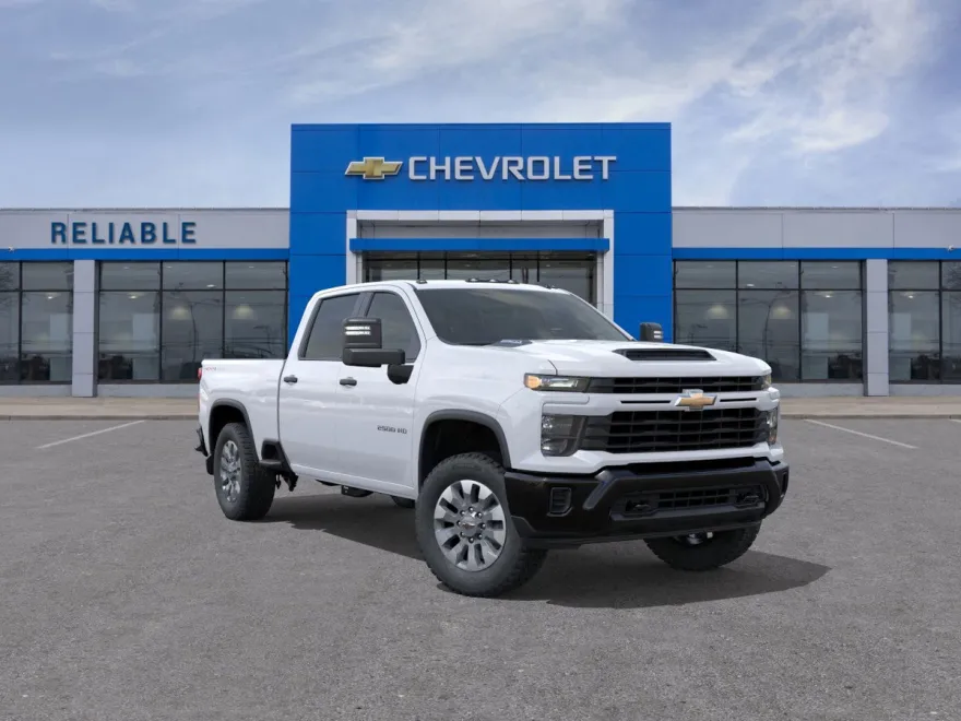 2026 Chevrolet Silverado 2500HD Custom photo 1