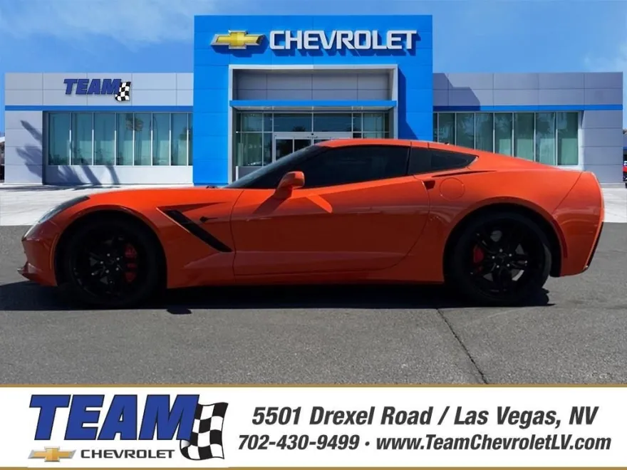 2019 Chevrolet Corvette Stingray 1LT photo 1