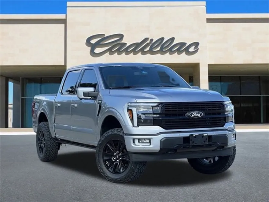 2024 Ford F-150 Platinum photo 1