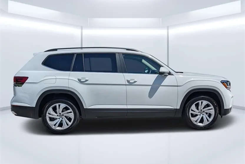 2021 Volkswagen Atlas V6 SE Technology photo 1