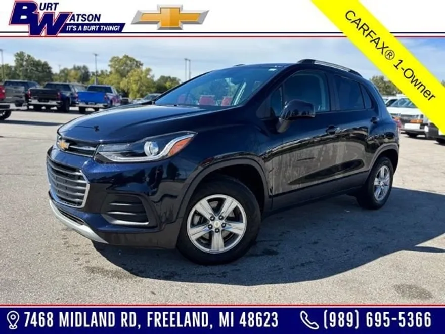 2022 Chevrolet Trax LT photo 1