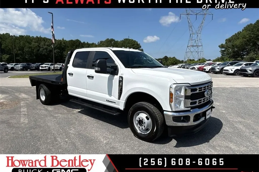 2025 Ford F-350 XL photo 1