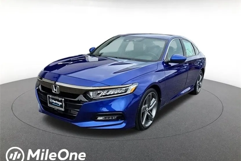2019 Honda Accord Sport photo 1