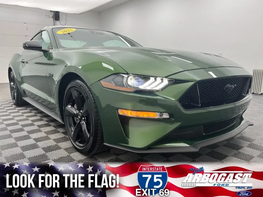 2023 Ford Mustang GT photo 1