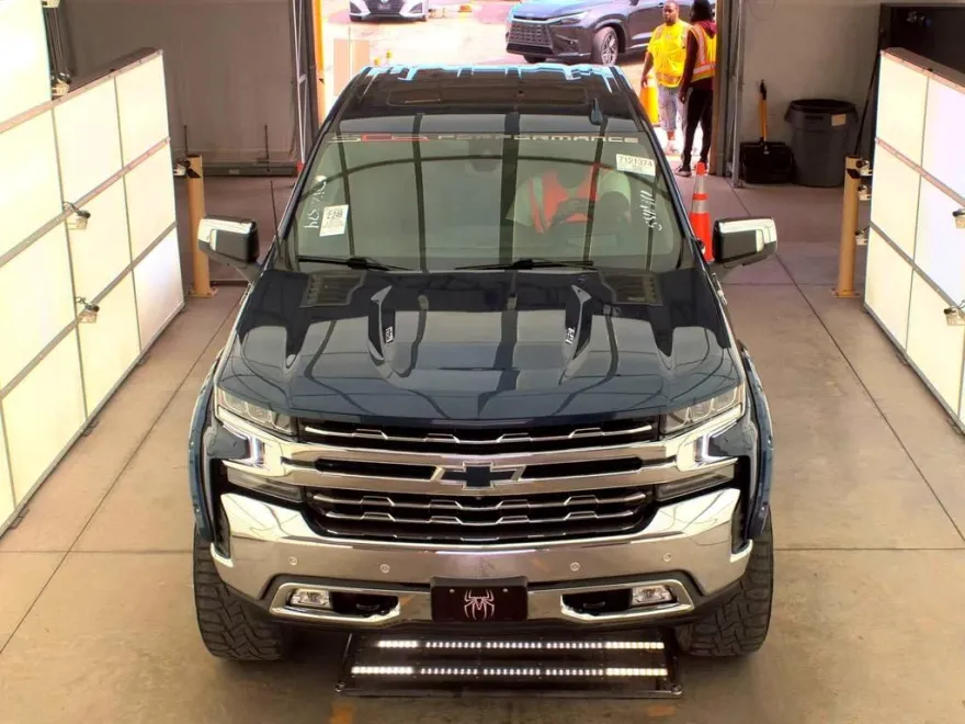 2019 Chevrolet Silverado 1500 LTZ photo 1