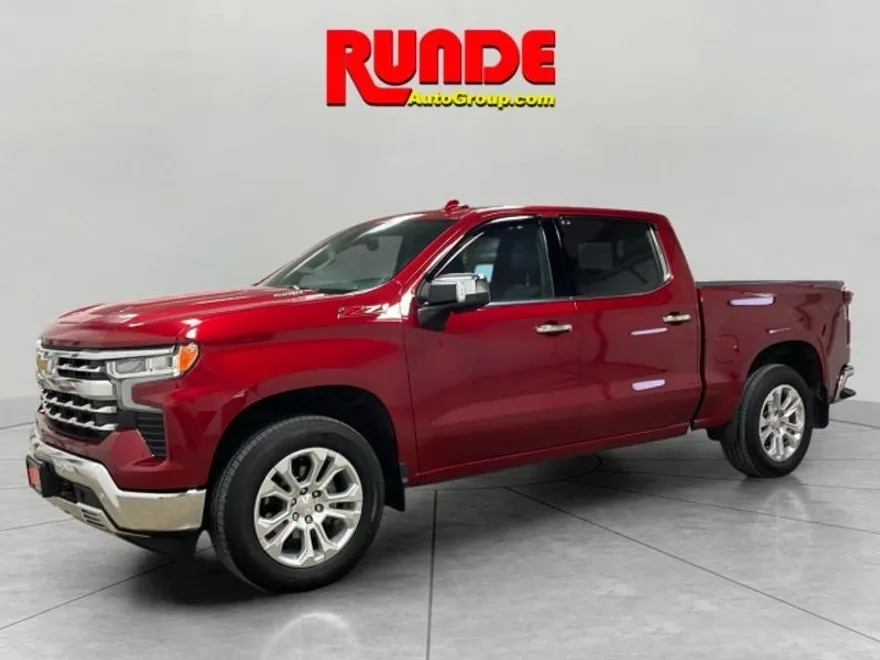 2023 Chevrolet Silverado 1500 LTZ photo 1