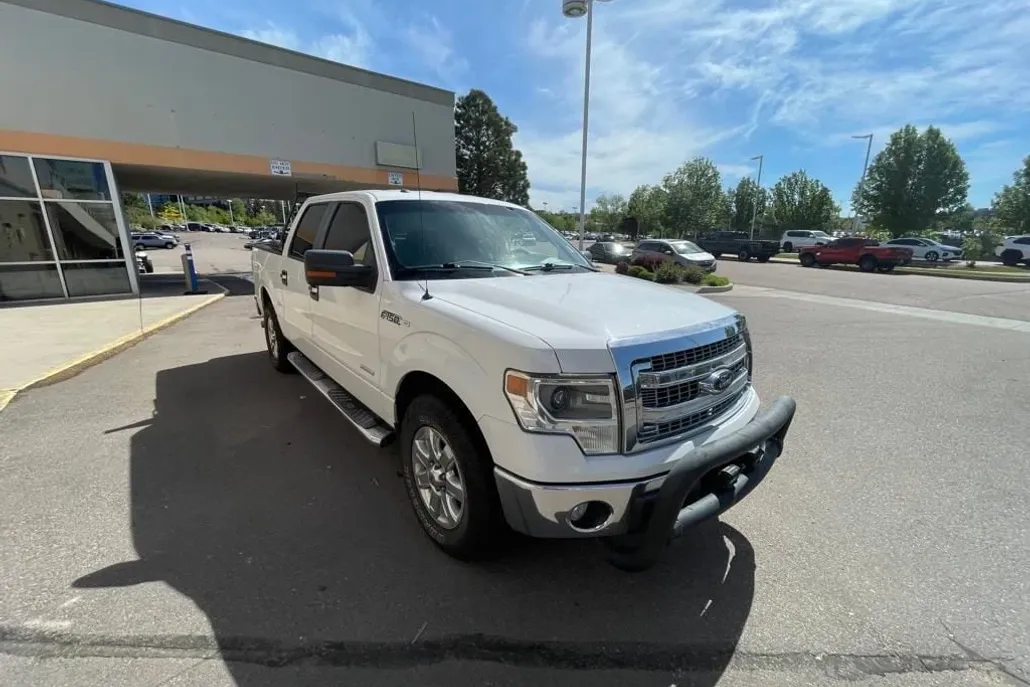 2014 Ford F-150 XLT photo 1