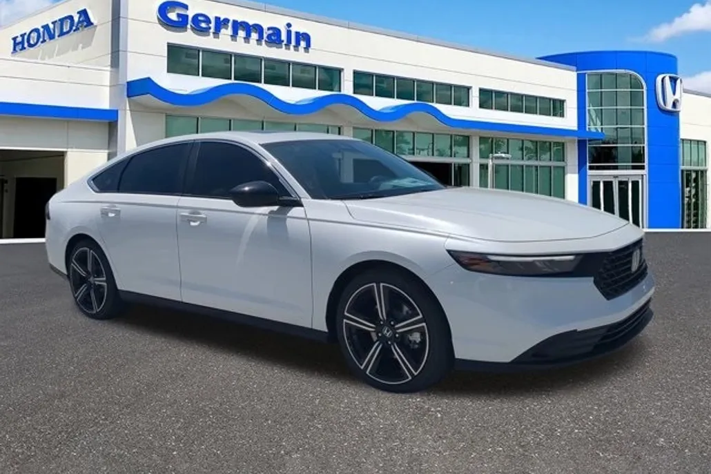2025 Honda Accord Sport photo 1