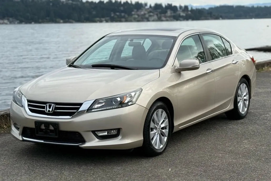 2013 Honda Accord EX photo 1