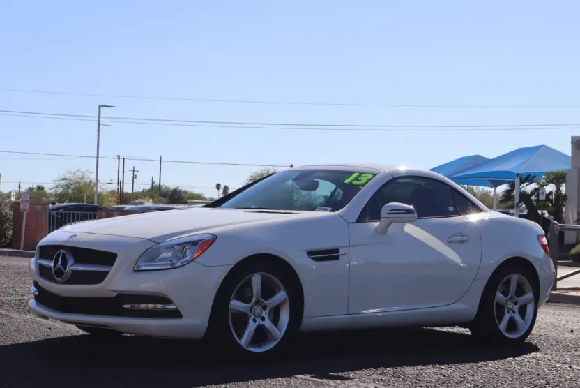 2013 Mercedes Benz SLK 250 photo 1