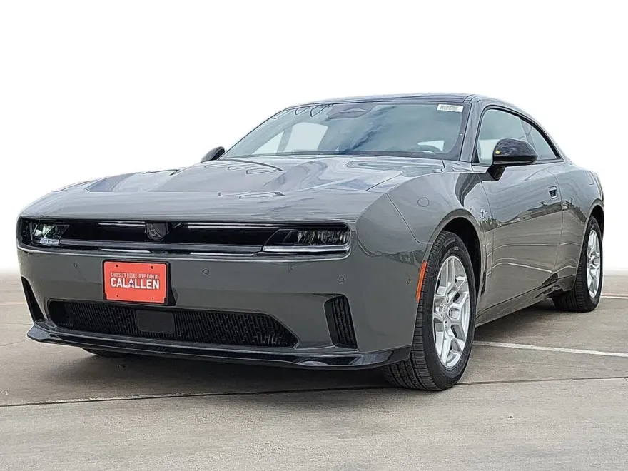 2025 Dodge Charger R/T photo 1