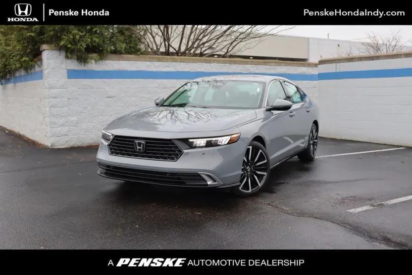 2025 Honda Accord Touring photo 1