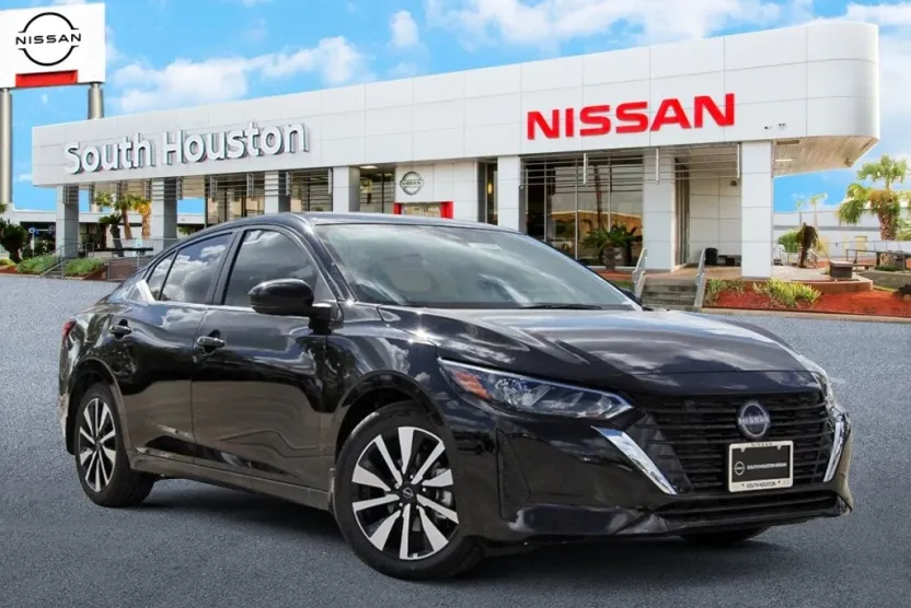 2025 Nissan Sentra SV photo 1