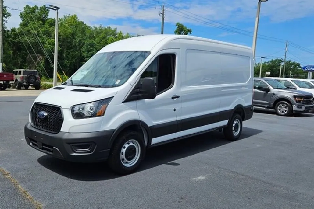 2025 Ford Transit Cargo Van photo 1