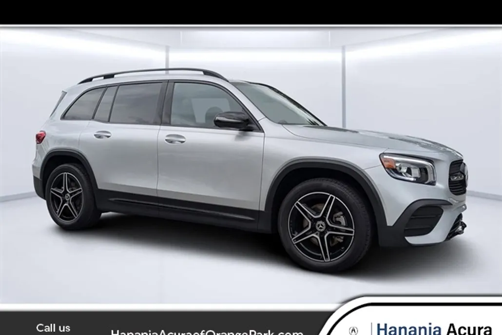 2023 Mercedes Benz GLB 250 4MATIC photo 1