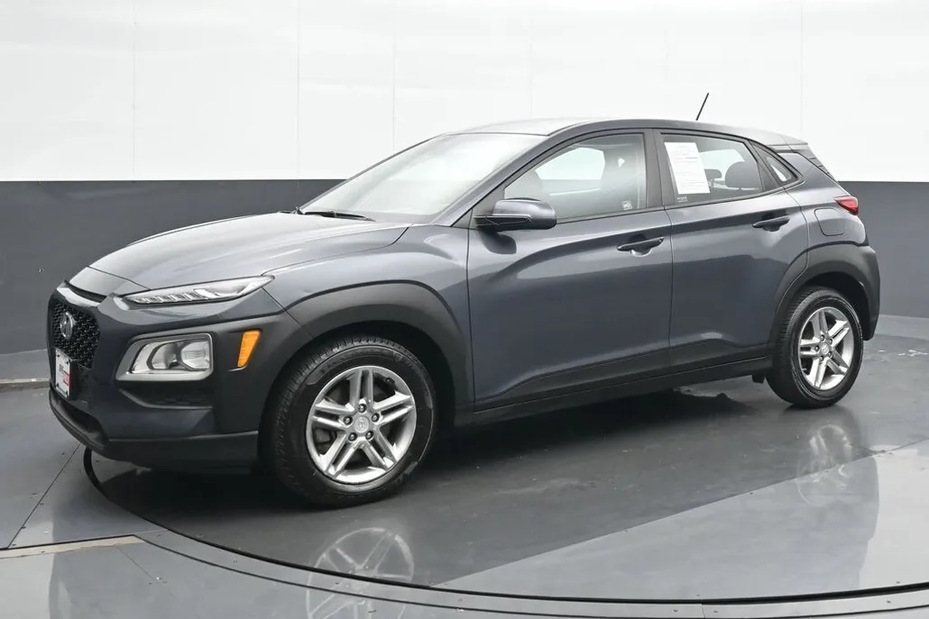 2021 Hyundai Kona SE photo 1