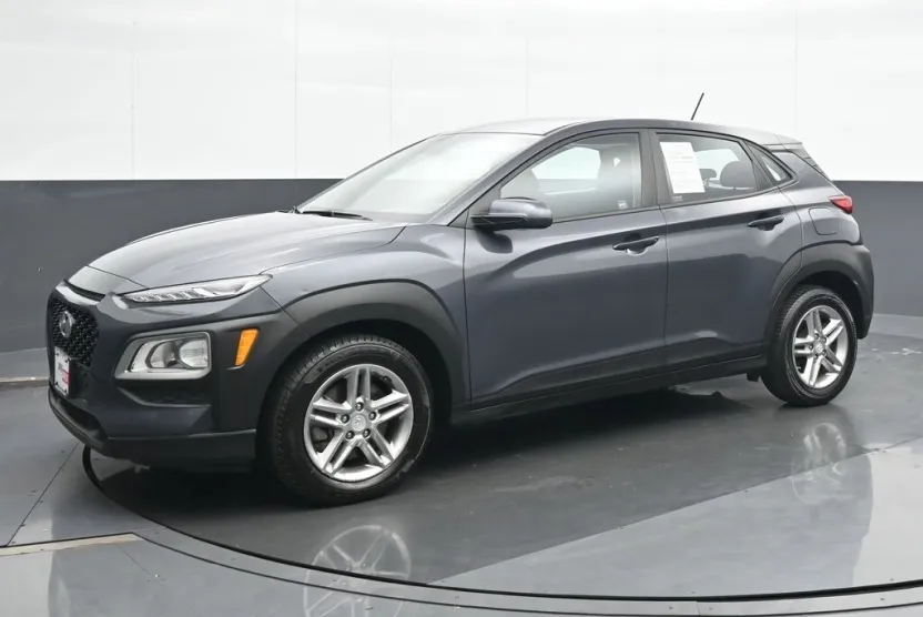 2021 Hyundai Kona SE photo 1