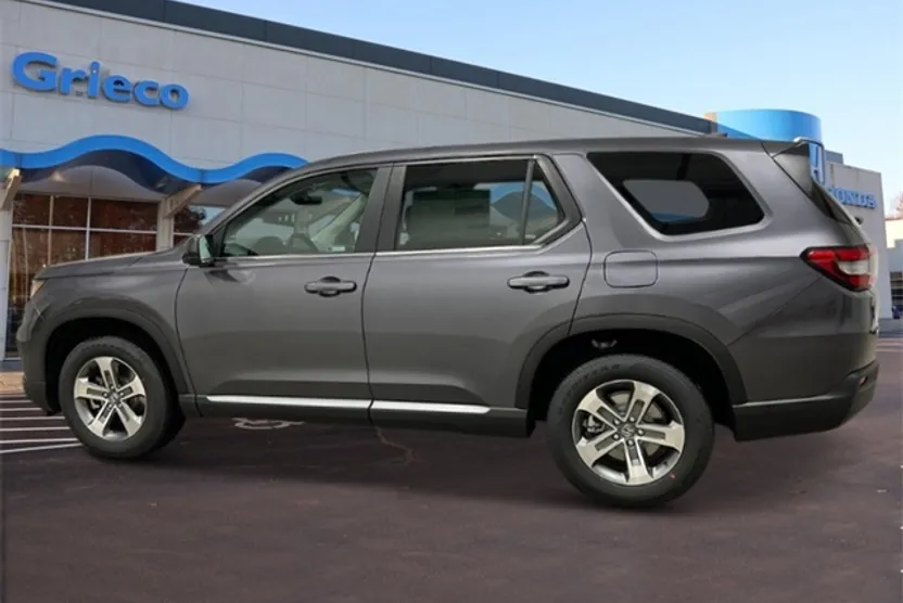 2025 Honda Pilot EX-L photo 1
