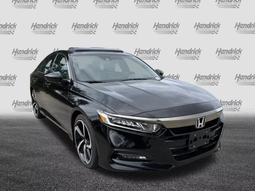 2020 Honda Accord Sport photo 1