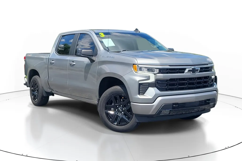 2023 Chevrolet Silverado 1500 RST photo 1