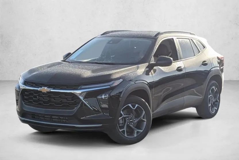 2026 Chevrolet Trax LT photo 1