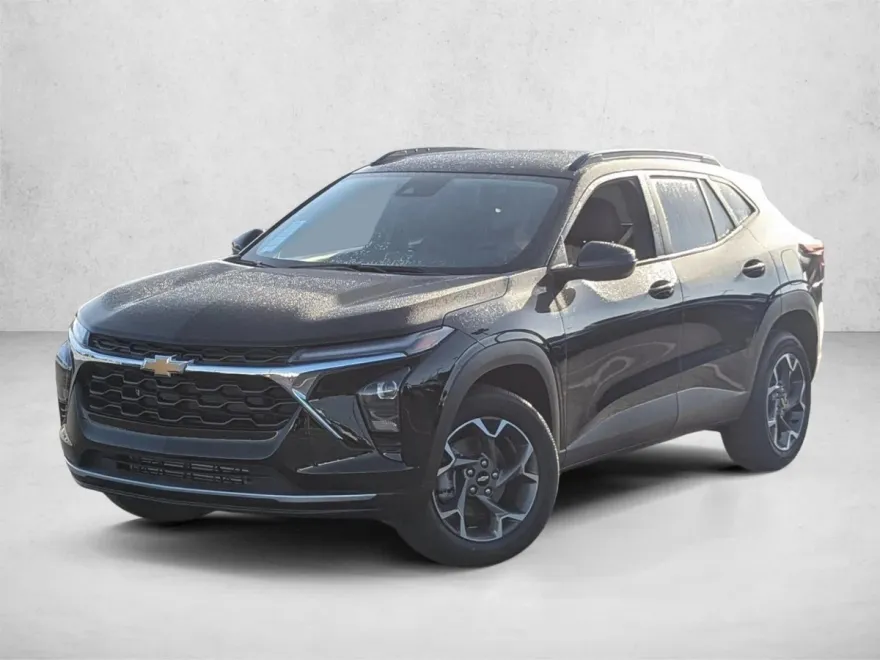 2026 Chevrolet Trax LT photo 1