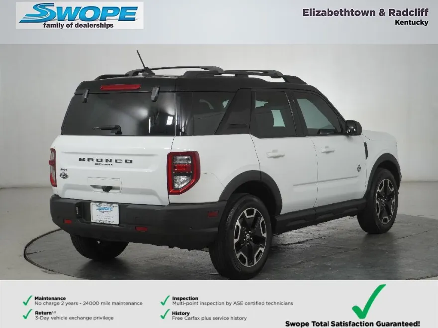 2021 Ford Bronco Sport Outer Banks photo 1