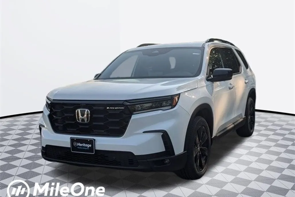 2025 Honda Pilot Black Edition photo 1