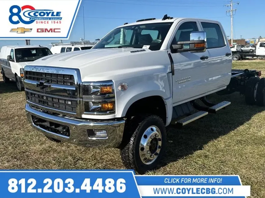 2024 Chevrolet Silverado 5500HD Work Truck photo 1
