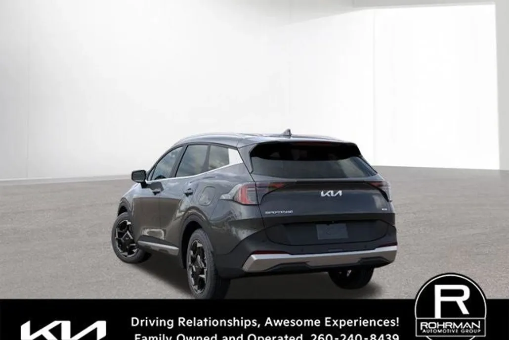 2026 Kia Sportage Hybrid EX photo 1