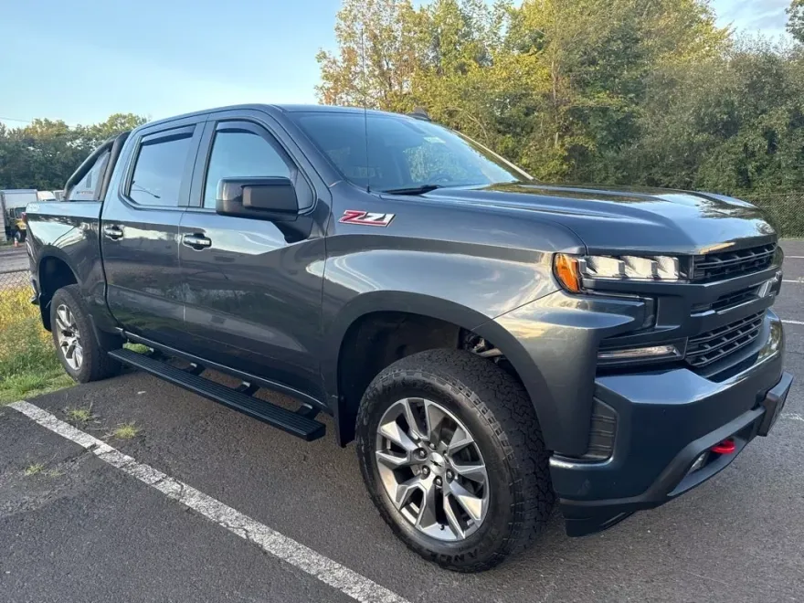 2021 Chevrolet Silverado 1500 RST photo 1