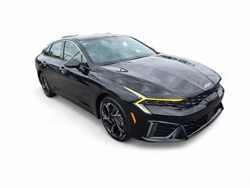 2025 Kia K5 GT-Line photo 1