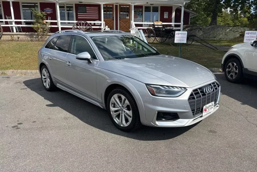 2020 Audi A4 Allroad Premium Plus TFSI Quattro photo 1