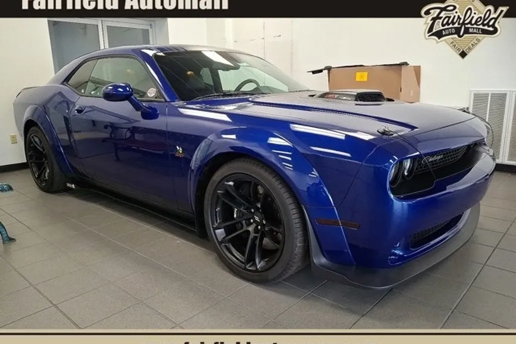 2022 Dodge Challenger R/T Scat Pack Widebody photo 1