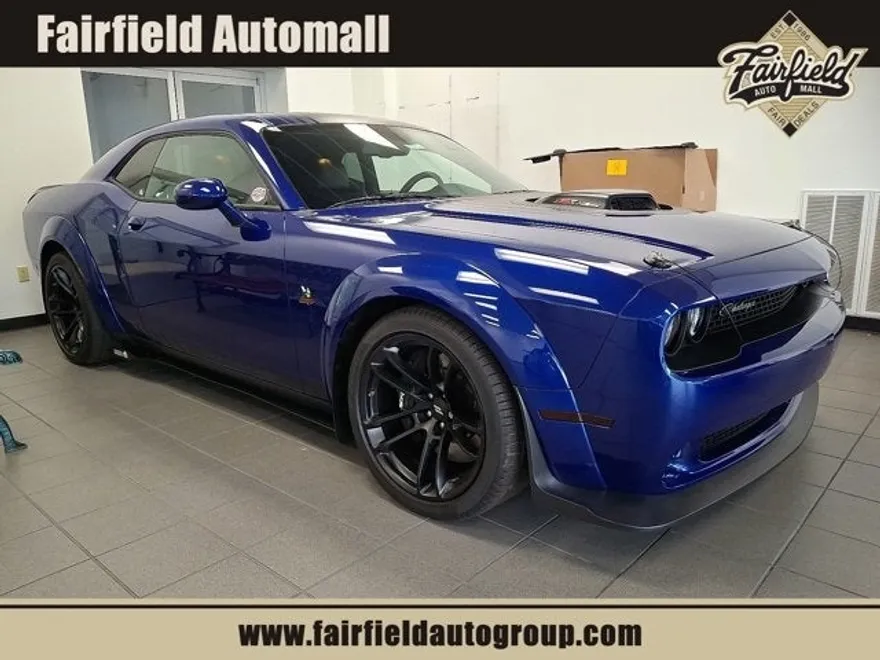 2022 Dodge Challenger R/T Scat Pack Widebody photo 1