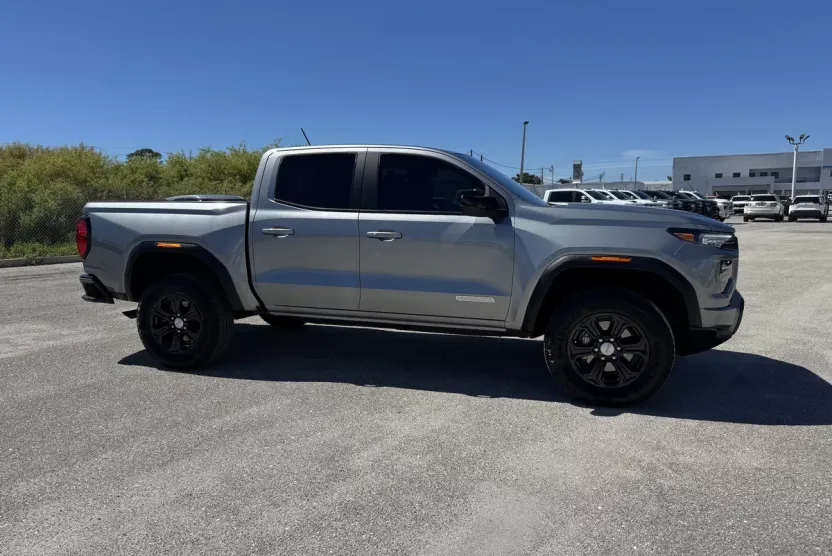 2023 Gmc Canyon Elevation photo 1