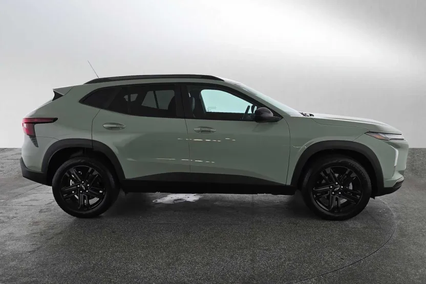 2024 Chevrolet Trax ACTIV photo 1