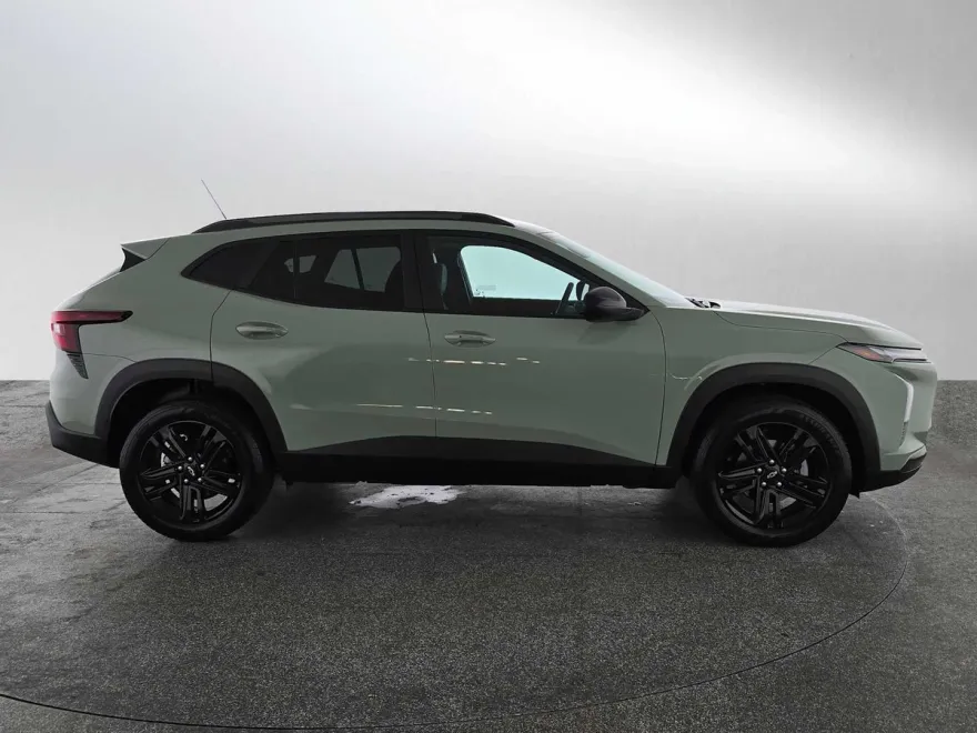 2024 Chevrolet Trax ACTIV photo 1