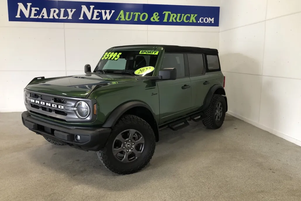 2022 Ford Bronco Base Big Bend Black Diamond Outer Banks photo 1