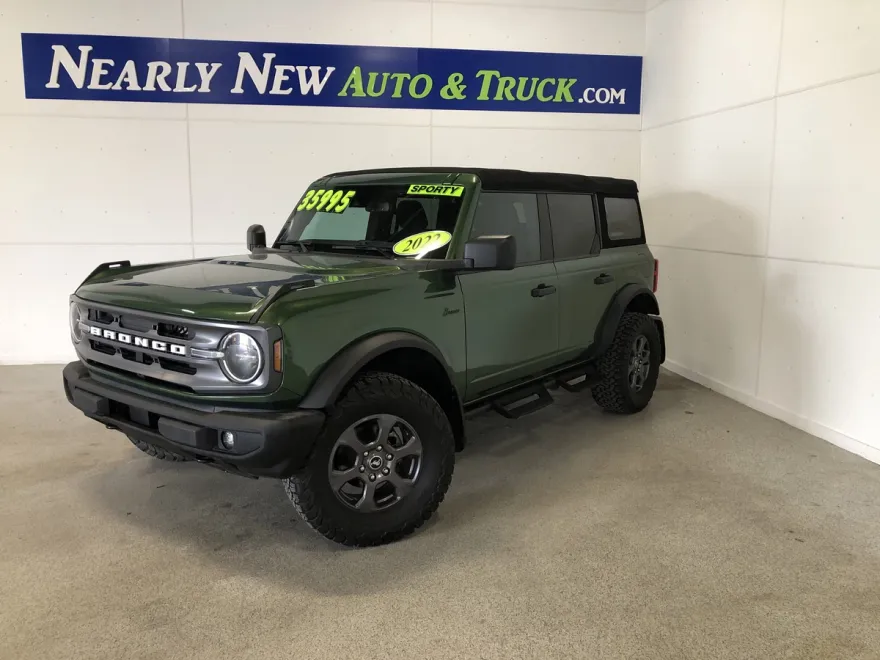 2022 Ford Bronco Base Big Bend Black Diamond Outer Banks photo 1