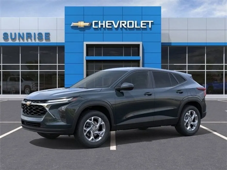 2026 Chevrolet Trax LS photo 1